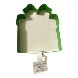 Wondershop Present Cookie Cutter – Green